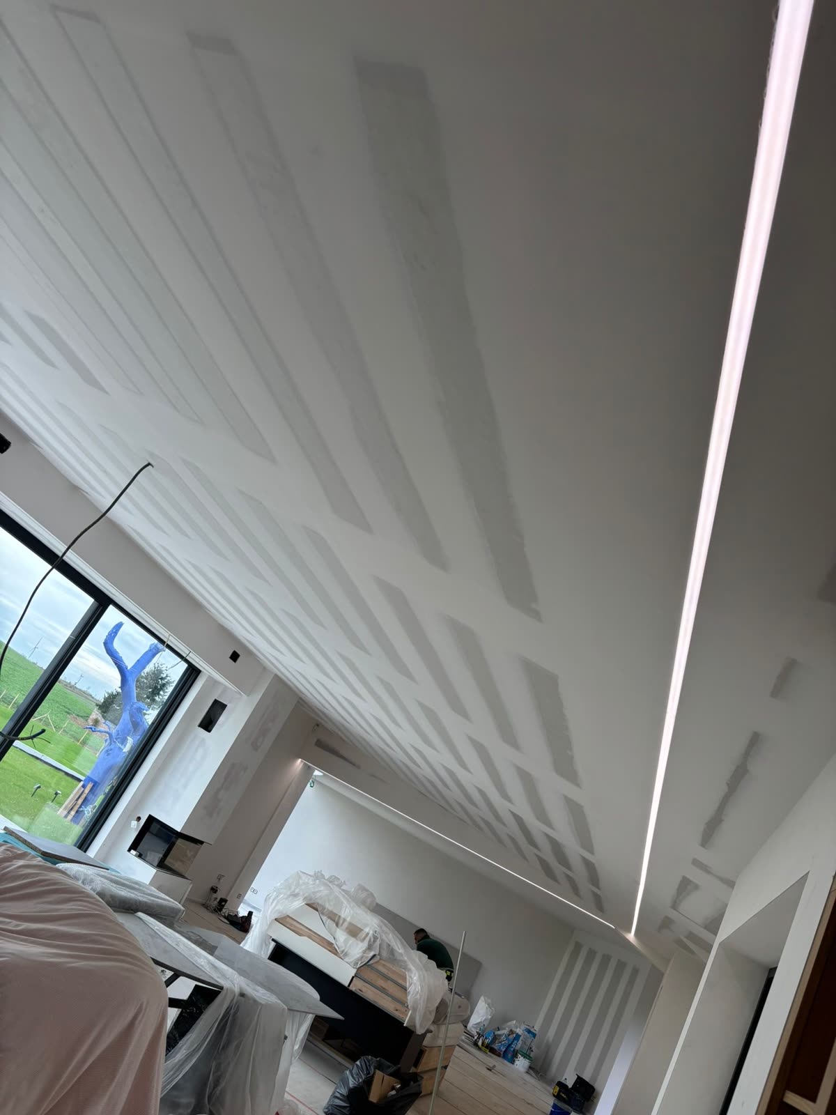 Faux plafond avec éclairage LED